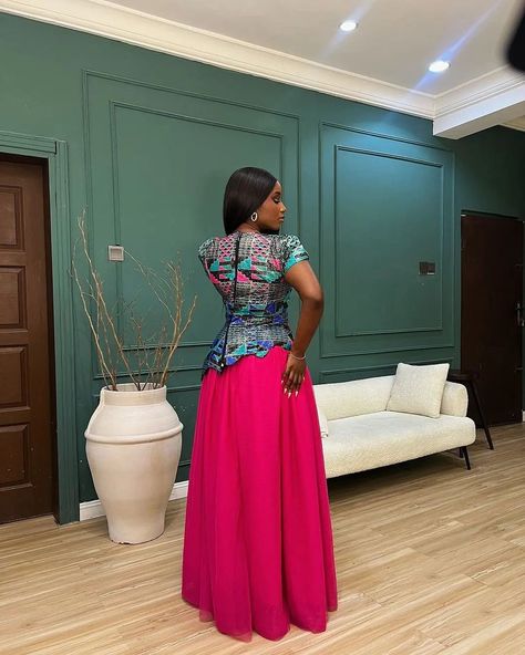 The versatility of ankara makes them a favorite for various occasions, from weddings to formal events and even casual outings. Visit our page for more styles. Ankara Long Skirt Styles, Ankara Styles For Wedding, Corset Diy, Ankara Fashion Styles, Long Gown Styles, Ankara Dress Designs, African Party Dresses, African Fabric Dress, Long African Dresses