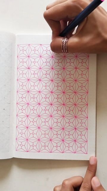 Grid Zentangle Patterns, Dot Grid Doodles, Zentangle Grid Patterns, Art On Graph Paper, Doodle Zentangle Patterns, Grid Paper Art, Full Page Doodle Pattern, Grid Pattern Design, Grid Design Pattern