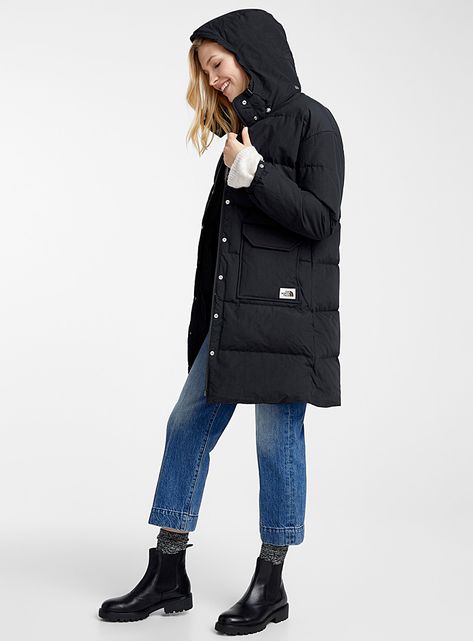 Parka Outfit Aesthetic, North Face Parka Outfit, Anorak Jacket Outfit, Black Parka Outfit, North Face Arctic Parka, Parka Outfit, North Face Parka, Parka Jackets, Winter Jacket North Face