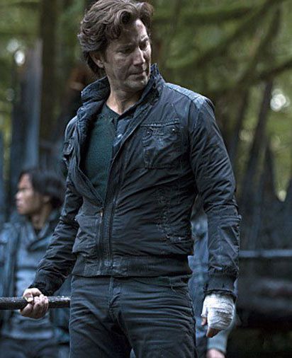 Marcus Kane Marcus Kane The 100, Kane The 100, Marcus Kane, Sky People, Handsome Celebrities, Virginia Woolf, Movie Gifs, We Meet Again, The Hundreds