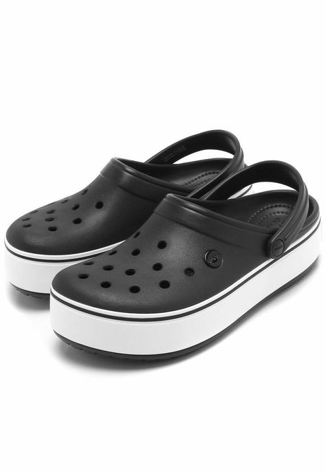 Chanclas Crocs, White Crocs, Black Crocs, Crocband Clog, Crocs Fashion, Ulzzang Kids, Crocs Crocband, Crocs Shoes, Pretty Shoes