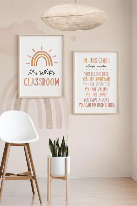 Classroom Sign Boho Classroom Posters, Boho Welcome Sign Classroom, Boho Teacher Sign, Welcome Sign Front Door Classroom Printable, Classroom Door Signs Teacher Name, Teacher Welcome Signs, Boho Signs Wall Art Kindness, Kindergarten Posters, Teacher Door Signs