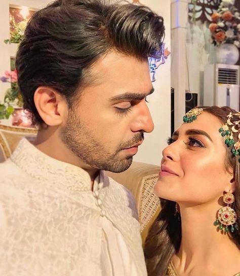 Pak Couple, Burgundy Quinceanera, Burgundy Quinceanera Dresses, Farhan Saeed, Suno Chanda, Dear Universe, Girls Designer Dresses, Cute Love Photos, Actress Hairstyles