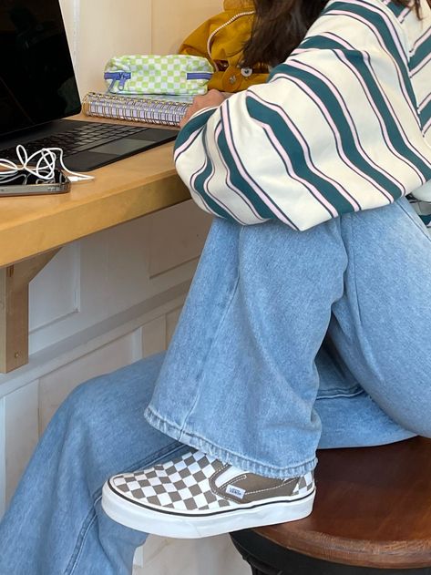 Classic Checkered Slip-On curated on LTK Van Checkered Shoes Outfit, Checkers Vans Outfit, Vans Outfit Checkered, How To Style Checkered Vans, Checkered Vans Outfit Women, Outfits With Checkered Vans, Vans Women Outfit, Slip On Vans Outfit, Vans Slip On Outfit