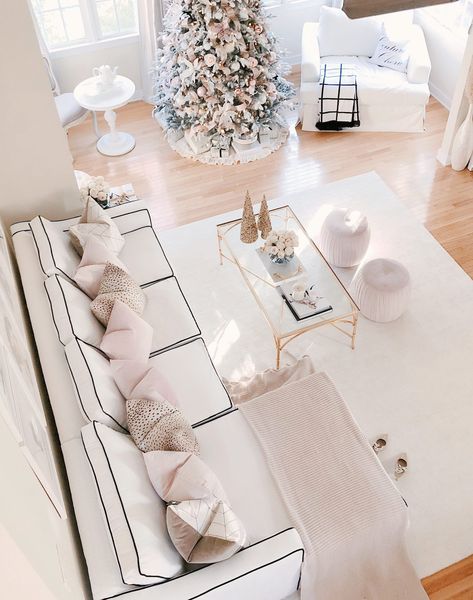 16 X 40 Floor Plans Layout, Feminine Living Room, Modern Glam Living Room, Glam Living, Glam Living Room, Pink Living Room, Glam Room, Elegant Home Decor, Inspired Living