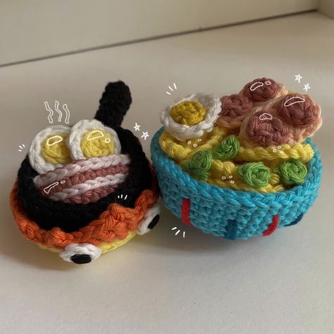 crochet studio Ghibli food Studio Ghibli Crochet Ideas, Chrocet Idea Cute, Ghibli Knitting, Studio Ghibli Crochet Pattern Free, Ghibli Crochet Pattern, Studio Ghibli Crochet, Studio Ghibli Food, Ghibli Crochet, Ghibli Food