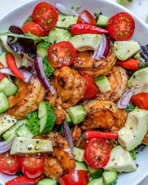 Chili Lime Shrimp Salad, Healthy Clean Food, Nice Salad, Chili Lime Shrimp, Light Food, Resep Salad, Fresh Meals, Lime Shrimp, Easy Chili