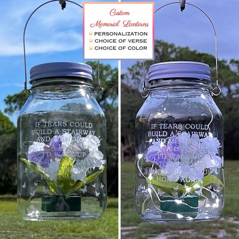 Crafts For Grave Sites, Cemetery Decorations For Mom, Graveyard Ideas Cemetery, Grave Wreaths Cemetery, Gravesite Birthday Decorations, Memorial Planter Ideas, Memorial Grave Decorations Diy, Grave Side Decorations Ideas, Graveside Decorations Diy Memorial