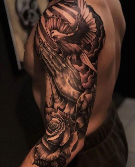 Christian Half Sleeve, Tattoos Christian, Religious Tattoo Sleeves, Upper Shoulder Tattoo, Tattoos Cool, Tatuagem Masculina Pequena, Half Sleeve Tattoos, Quarter Sleeve Tattoos, Cool Half Sleeve Tattoos