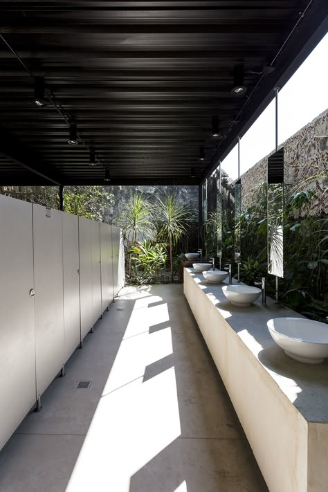 Outdoor Toilet Design, Outdoor Restroom, Public Restroom Design, Toilette Design, Wc Design, Outdoor Toilet, Restroom Design, Architecture Bathroom, Public Bathrooms