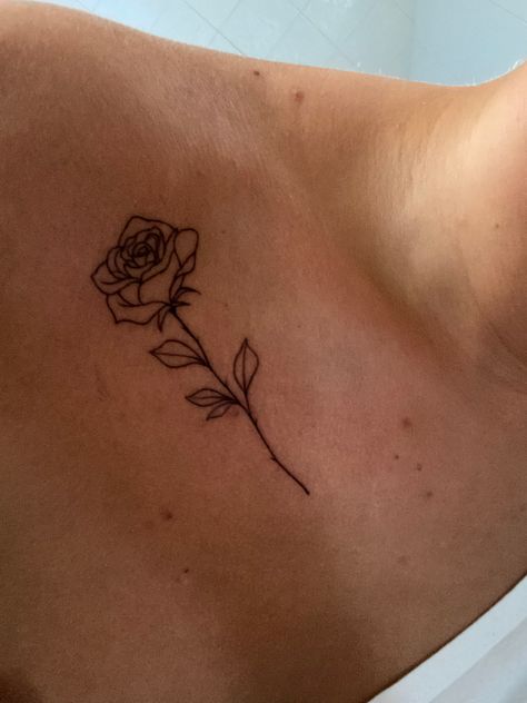 Tattoos By Collar Bone, Rose Tattoo Men Back, Beautiful Rose Tattoo, Black Rose Collar Bone Tattoo, Collarbone Tattoo Rose, Rose With Barbed Wire Tattoo, Collar Bone Tattoo Rose, Rose On Collar Bone Tattoo, Rose Collarbone Tattoo