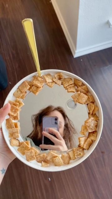 Funky Diy Projects, Furniture That Looks Like Food, Diy Funky Wall Art, Weird House Decor Diy, Diy Novelty Decor, Diy Funky Room Decor, Food Themed Home Decor, Quirky Diy Home Decor, Funky Mirror Ideas Diy