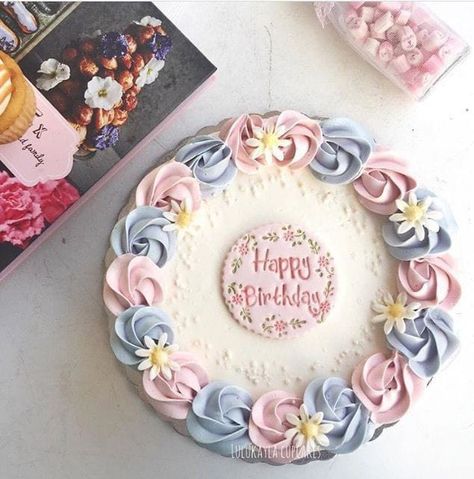 Circle Cake Designs, Eggless Brownie Recipe, Dessert Book, Circle Cake, Buttercream Cake Designs, Fondant Cake Designs, Icing Flowers, Simple Cake Designs, 1st Birthday Cakes