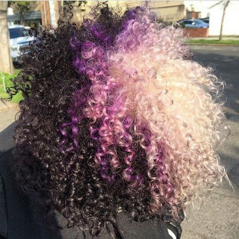 This is LIFE love this two toned color with purple hair YAAAASSSSS Crystals, Curly Hair, Texture, Purple, Locs Hairstyles, Locs, Rocks And Crystals, Amethyst, Hairstyles