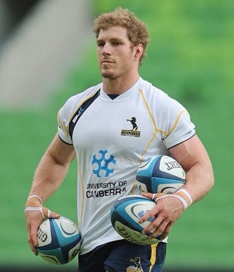 These 20 Hot Rugby Players From Around The World Will Make You Melt Australian Rugby Players, David Pocock, Hot Rugby Players, Rugby Boys, Rugby Balls, Rugby Player, Rugby Men, Ginger Men, Rugby Union