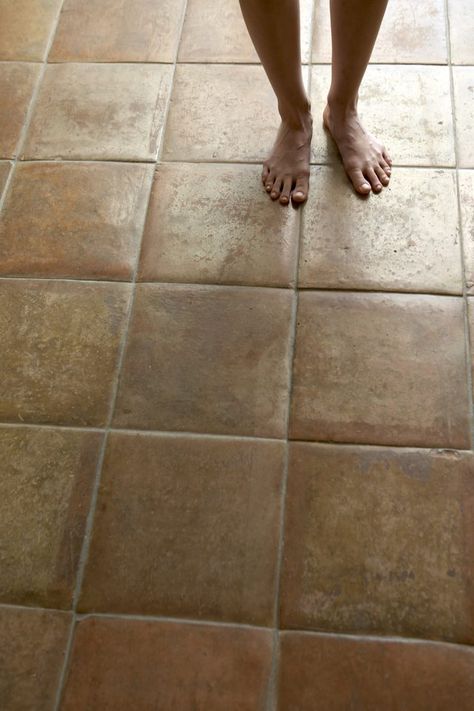 Tile floors lose their shine after a while due to dirt, stains and wear. When tile floors are no longer shiny, they appear dull and unpleasant to look at. Instead of ignoring... Clean Kitchen Floor, Cleaning Ceramic Tiles, Commercial Kitchen Faucet, Natural Tile, Ceramic Floor Tile, Luxury Tile, Ceramic Floor Tiles, Clean Tile, Cement Tiles