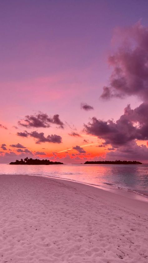 Beach Clouds, Beauty Nature, Photography Beach, Pink Sunset, Purple Orange, Sunset Photography, The Sun, Sun, Orange