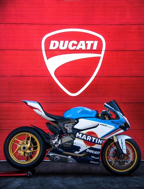 Ducati 1199 Panigale with Martini Livery - [780x1024] - Imgur Ducati Motorbike, Ducati Motor, Xe Ducati, Ducati 1199 Panigale, Ducati 1199, Moto Ducati, Italian Motorcycles, Ducati Motorcycles, Martini Racing