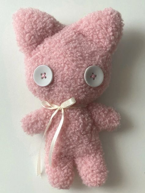 Cute Sewing Projects, Handmade Plushies, Sewing Stuffed Animals, Handmade Plush, Cute Stuffed Animals, Cute Plush, Cute Crafts, Felt Crafts, I Love It