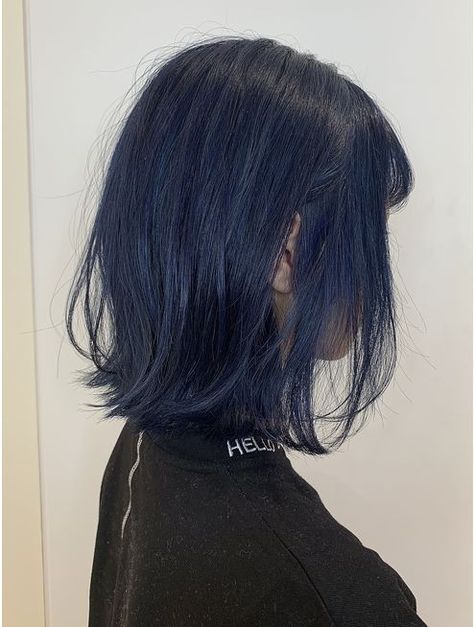 Trendy Hair Color Ideas, Cute Hairstyle Ideas, Short Hair Color Ideas, Midnight Blue Hair, Indigo Hair, Navy Blue Hair, Dark Blue Hair, Hair Tint, Hair Color Streaks