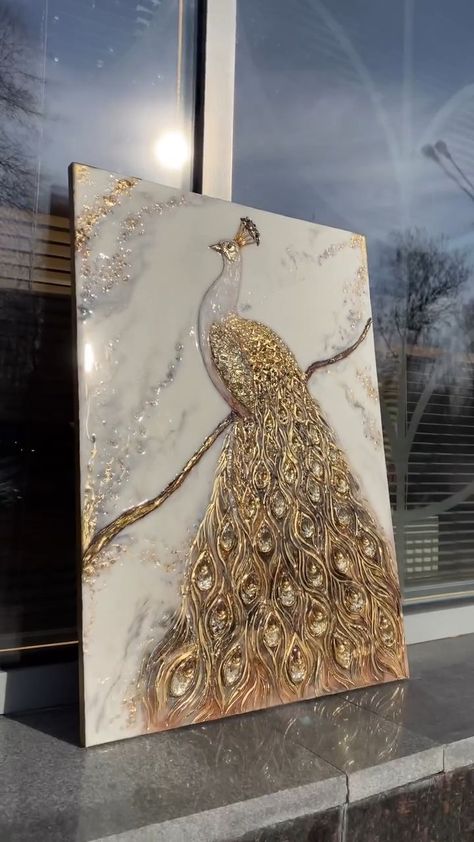 Canvas Art Ideas, Golden Peacock, Modern Art Canvas Painting, Gold Art Painting, Acrylic Art Projects, Peacock Wall Art, Diy Abstract Canvas Art, Peacock Painting, Peacock Art