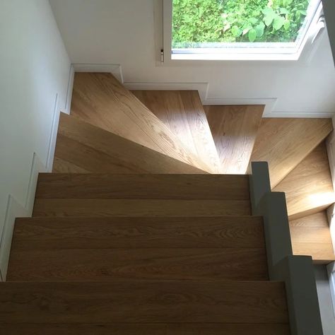 75 Beautiful Scandinavian Staircase Ideas and Designs - October 2024 | Houzz UK Scandinavian Staircase, Small Space Nursery, Loft Stairs, Staircase Ideas, Office Entrance, Small Space Organization, House Stairs, Kitchen Photos, Staircases