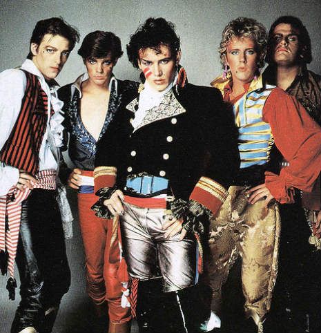 New Romantics were those reacting to punk and glam rock. Their dress was inspired by their idealized view of historic periods. A lot of those in this subgroup took on feminine features for their clothes. Ant Music, Adam And The Ants, Dandy Highwayman, Blitz Kids, 80s New Wave, New Wave Music, Adam Ant, Dark Wave, 80's Fashion