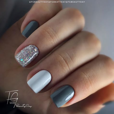 Short Nail Designs Gray, Gel Manicure Ideas For Short Nails Winter, Grey Gel Nails Short, Gray Short Nails, Gel Nails Ideas Short Winter, Grey Short Nails, January 2023 Nails, Cute Nail Ideas For Spring, Gray Nails Ideas