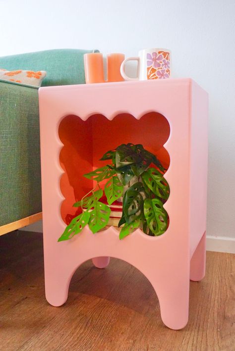 Funky Plant Stand, Wall Hook Shelf, Small Flat Hacks, Diy Wavy Shelf, Painted Wood Shelves, Funky End Tables, Fun Side Tables, Fun Home Decor Ideas, Pink And Orange Office