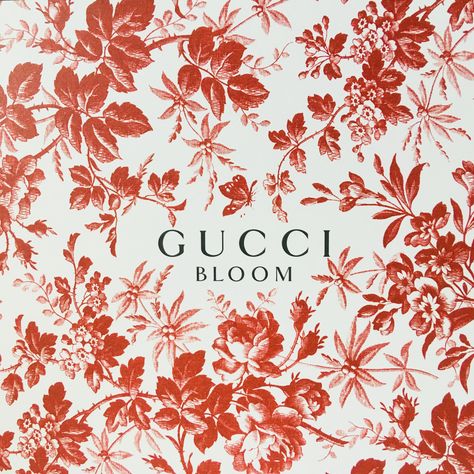 Gucci Floral Pattern, Gucci Design Pattern, Gucci Flowers, Gucci Flower, Textile Pattern Design Fashion, Gucci Pattern, Gucci Print, Gucci Bloom, Paper Bag Design