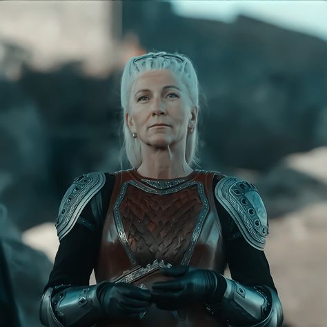 Rhaenys Targaryen The Queen Who Never Was, House Of Dragon Icon, Eve Best House Of The Dragon, House Of The Dragon Rhaenys, House Of The Dragon Pfp, House Of The Dragon Characters, Dragon House Of The Dragon, Targaryen House, Rhaenys Targaryen