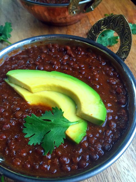 Dal Makhani - Black Lentil Slowcooker Recipe Vegan Dal Makhani, Indian Beans Recipe, Vegan Dal, Vegan Lentil Recipes, Dal Makhani, Black Lentils, Vegetarian Cookbook, Dal Recipe, Lentil Recipes