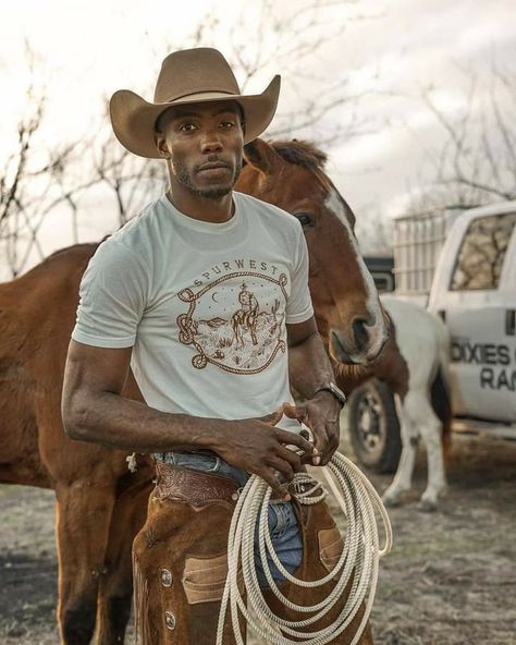 Black Country Men, Cowboy Asethic Outfits, Country Black Men, Louisiana Cowboy, Black Men Cowboy Outfits, Country Guy Aesthetic, Black Cowboy Outfit Men, Black Cowboy Aesthetic, Modern Cowboy Aesthetic