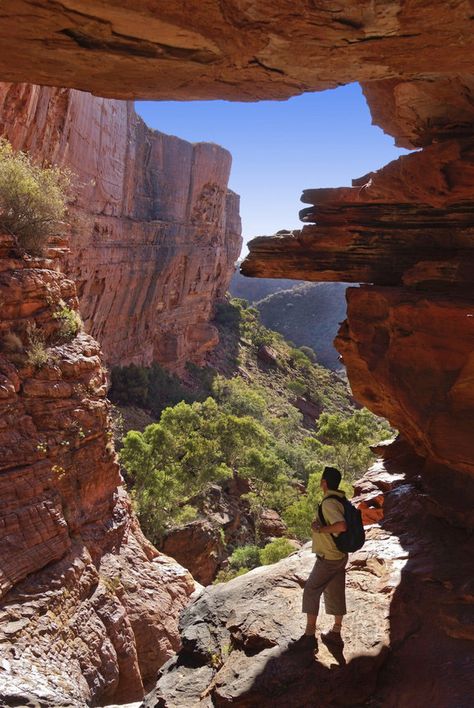 Kings Canyon, Watarrka National Park, Australia photo Australia Hiking, Hiking Australia, Hiking List, Explore Australia, Kings Canyon National Park, Australia Photos, Outback Australia, Hiking Adventure, Kings Canyon