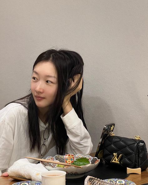 Dongyu Zhou (@zhoudongyu) • Instagram photos and videos I Wish I Was Her, Zhou Dongyu, I Am Bad, I Wish I Was, 21st Century, Beautiful Photo, Instagram A, Instagram Photos, Photo And Video