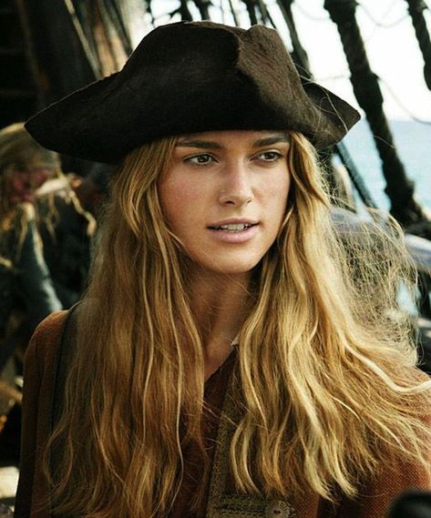 Keira Knightley Pirates, Elisabeth Swan, Kiera Knightly, Stars D'hollywood, Kaptan Jack Sparrow, Female Pirate Costume, Elizabeth Swann, Elizabeth Turner, Keira Knightly