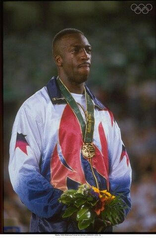 Athletics/Atlanta 1996 Photos - Best Olympic Photos Olympic Track And Field, Olympic Flag, 1996 Olympics, Famous Athletes, Atlanta Olympics, Michael Johnson, Gymnastics Team, News Highlights, Olympic Athletes