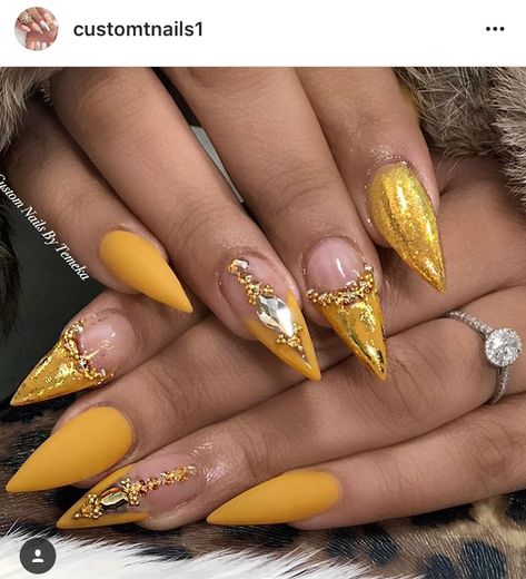 Mustard yellow nails Mustard Yellow Nails, Gold Coffin Nails, Mustard Seed Faith, Yellow Nails Design, Nails Yellow, Design Nails, Nail Swag, Beautiful Nail Designs, Hot Nails