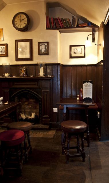 The Eagle and Child Pub, Oxford. I sat at that table with the menu on it!! Irish Pub Interior, Irish Pub Decor, Room Arrangement Ideas, Wainscoting Kitchen, Wainscoting Bedroom, Room Arrangement, Dining Room Wainscoting, Wainscoting Styles, Pub Interior