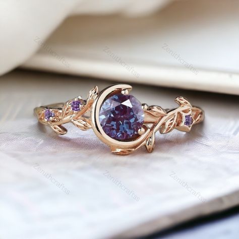 Rose Gold Amethyst Ring, Gold Ring With Purple Stone, Dainty Amethyst Ring, Amethyst Engagement Ring Gold, Alexandrite Engagement Ring Vintage, Alexandrite Engagement Rings, Purple Engagement Ring, Celestial Engagement Ring, Purple Sapphire Engagement Ring