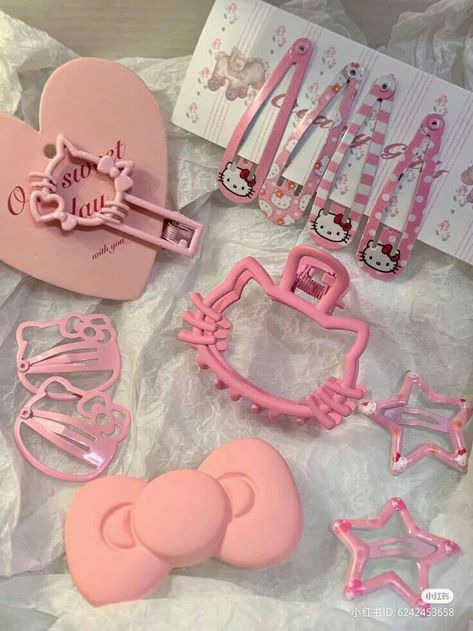 My Melody Cute, Hello Kitty Hair, Hello Kitty Room Decor, Hello Kitty Gifts, Images Hello Kitty, Kawaii Hello Kitty, Hello Kitty Merchandise, Hello Kitty Makeup, Kitty Clothes