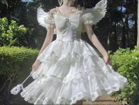 Fairycore ethereal inspo fairy inspo dress inspo princesscore princes inspo Ethereal Aesthetic Clothes, Ethereal Aesthetic, Green Fits, Dress Inspo, Earth Tones, Aesthetic Clothes, Victorian Dress, Quick Saves, Clothes