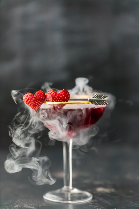 Love Potion No. 9 Dry Ice Drinks, Pomegranate Martini, Valentines Day Food, Martini Recipes, Valentine's Day Recipes, Love Potion, Pretty Drinks, Think Food, Valentines Food