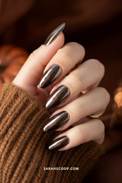 Fall Chrome Ombre Nails, Chrome Nail Colors Chart, Chocolate Brown Nails With Chrome, November Nails Chrome, Dip Nails Brown, Coffee Chrome Nails, Chocolate Brown Chrome Nails, Thanksgiving Chrome Nails, Dark Brown Chrome Nails