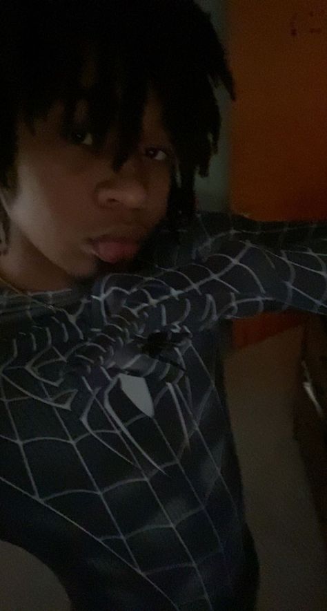 #spiderman Dreadhead Spiderman, Black Guy With Dreads Drawing, Alt Dreadhead, Dread Head Tiktok, Fine Dark Skin Boys With Dreads, Darkskinboys Dreads, Black Cosplayers, Mens Dreads, Whimsical Art Journal