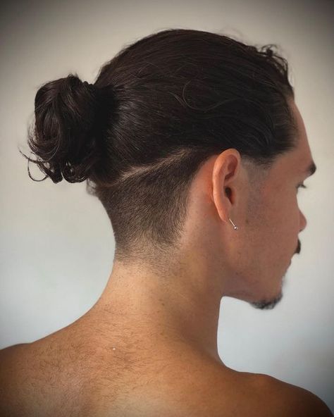 Trendy Men's Undercuts 2024: Discover Bold & Stylish Haircuts Now Undercut Mens Hair Long, Different Undercut Styles, Short Man Bun Hairstyles, Low Undercut Men Long Hair, Man Long Hair Undercut, Long Shaved Hair, Half Shaved Hair Long Men, Man Bun Undercut Curly, Under Cut Man