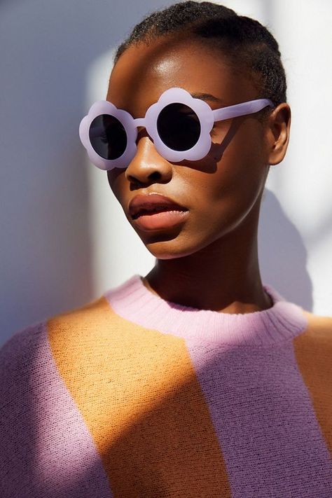 People With Sunglasses, Portrait With Sunglasses, Sunglasses Portrait, Portrait Sunglasses, Sunglasses Photoshoot, Vintage Sunglasses, Affordable Trendy Urban Outfitters Sunglasses, Urban Outfitters Sunglasses With Mirrored Lenses For Summer, Editorial Sunglasses Photography