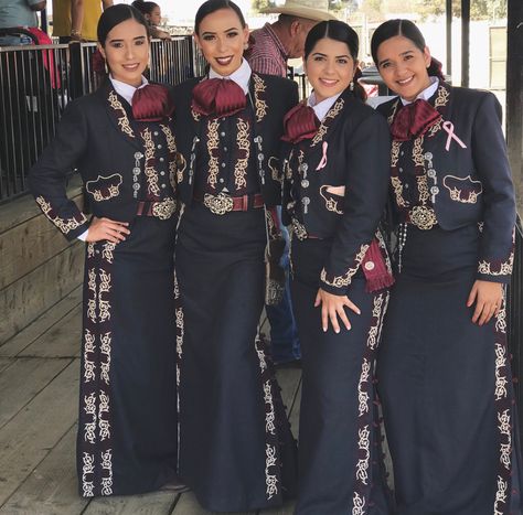 Women Mariachi Outfit, Charra Outfit, Charro Outfits For Women, Traditional Mexican Clothing, Mariachi Costume, Mariachi Outfit, Mexican Rodeo, Charro Outfit, Charro Suit