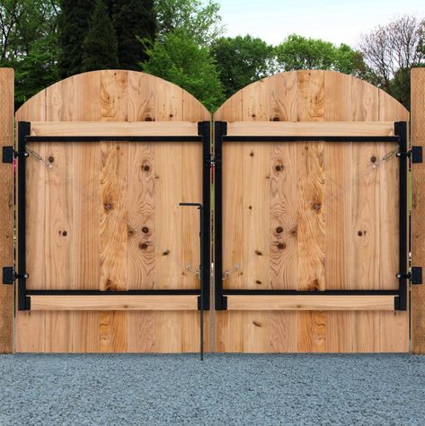 Driveway Gate Diy, Wooden Fence Gate, Wood Fence Gates, Gates Driveway, Fence Gates, Backyard Gates, Garden Gate Design, Gate Kit, Fence Gate Design