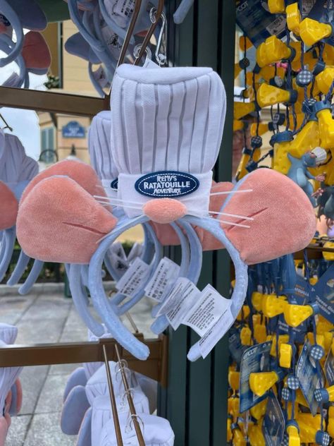 Disney World Merchandise, Disney Paris, Disney Favorites, Dream Gift, Disney Aesthetic, Disney Ears, October 1, Minnie Ears, Mickey Ears